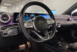 musta Mercedes-Benz CLA 2022 kuva 32.