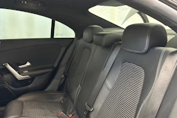 musta Mercedes-Benz CLA 2022 kuva 13.