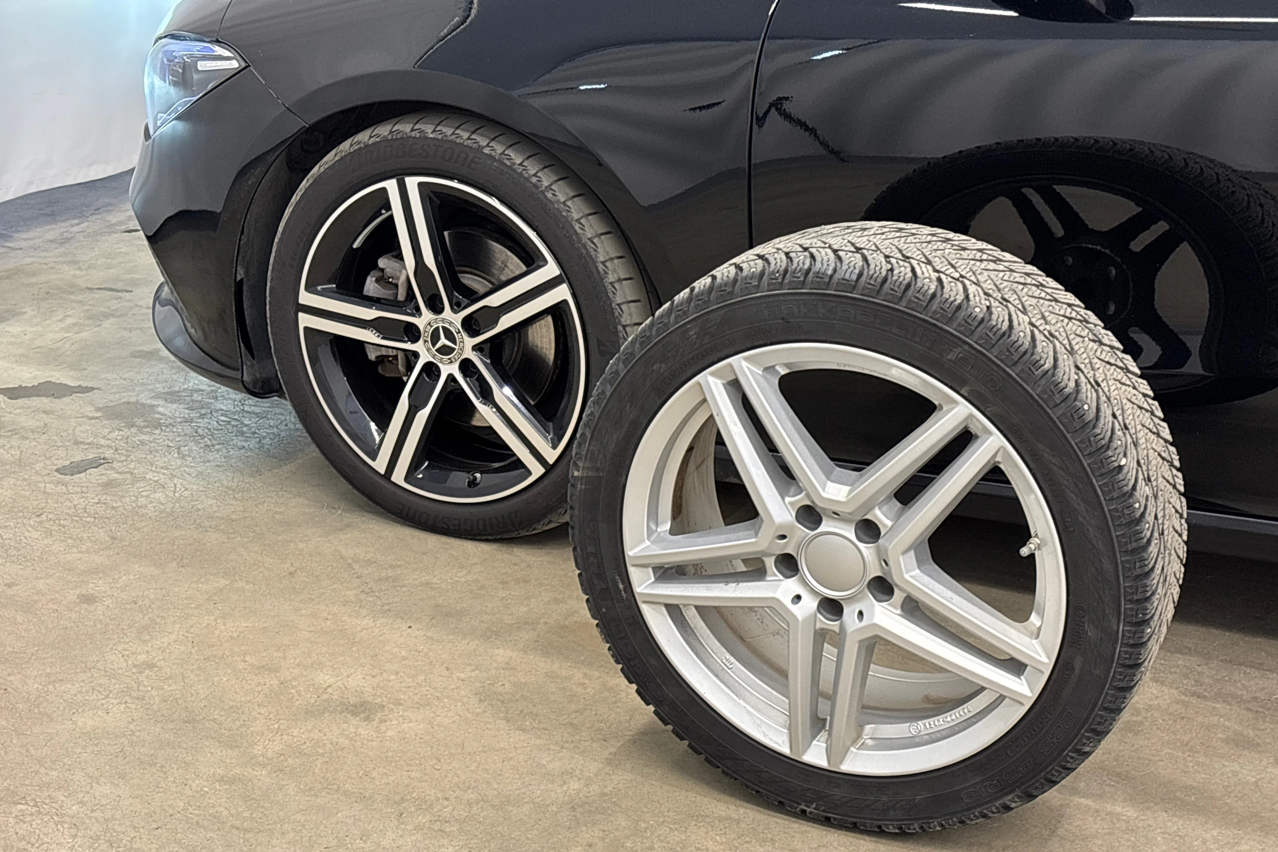 musta Mercedes-Benz CLA 2022 kuva 36.