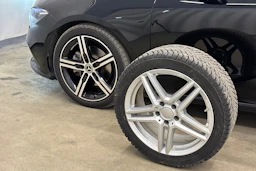 musta Mercedes-Benz CLA 2022 kuva 36.