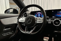 musta Mercedes-Benz CLA 2022 kuva 17.