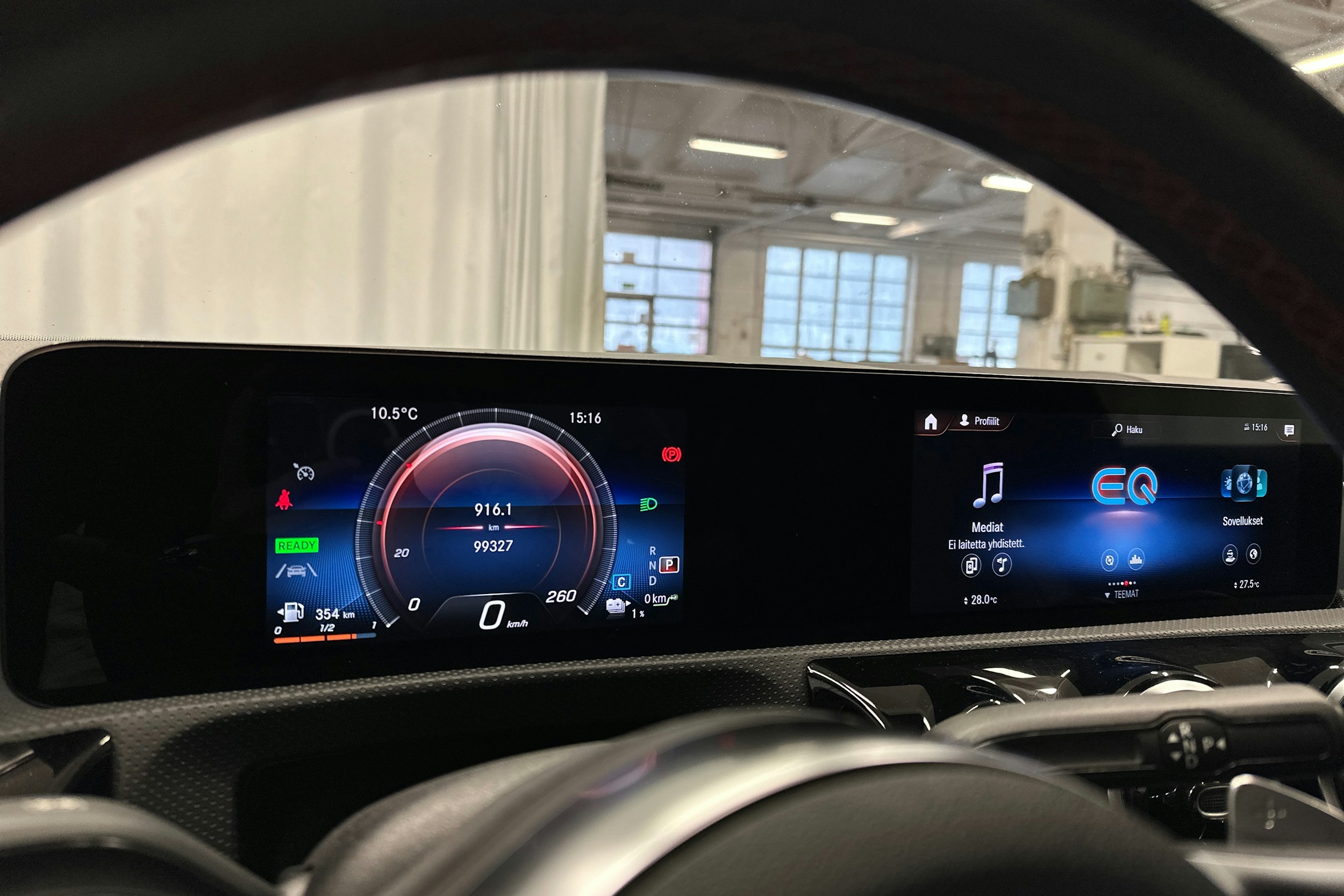 musta Mercedes-Benz CLA 2022 kuva 20.