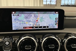 musta Mercedes-Benz CLA 2022 kuva 21.