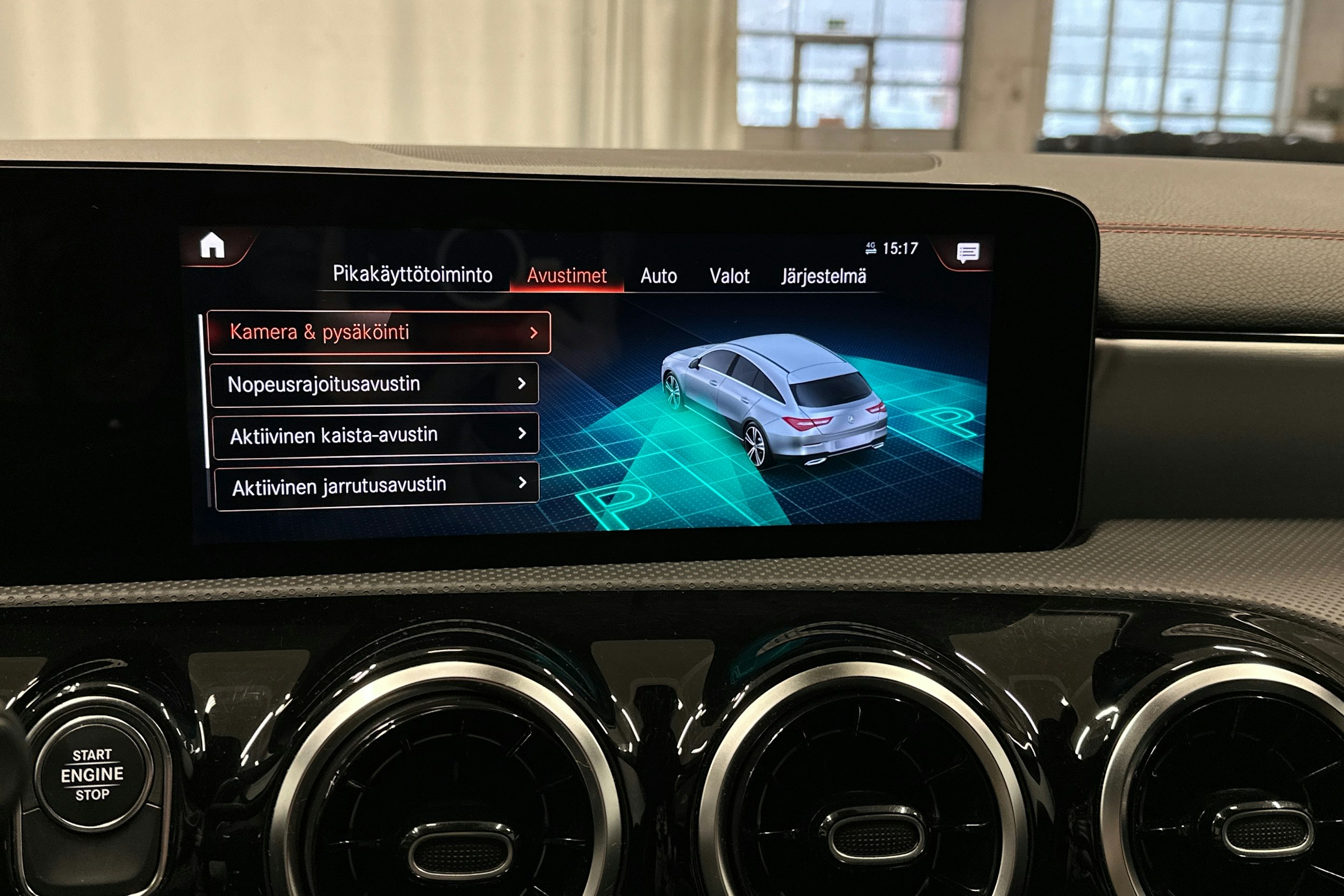 musta Mercedes-Benz CLA 2022 kuva 22.