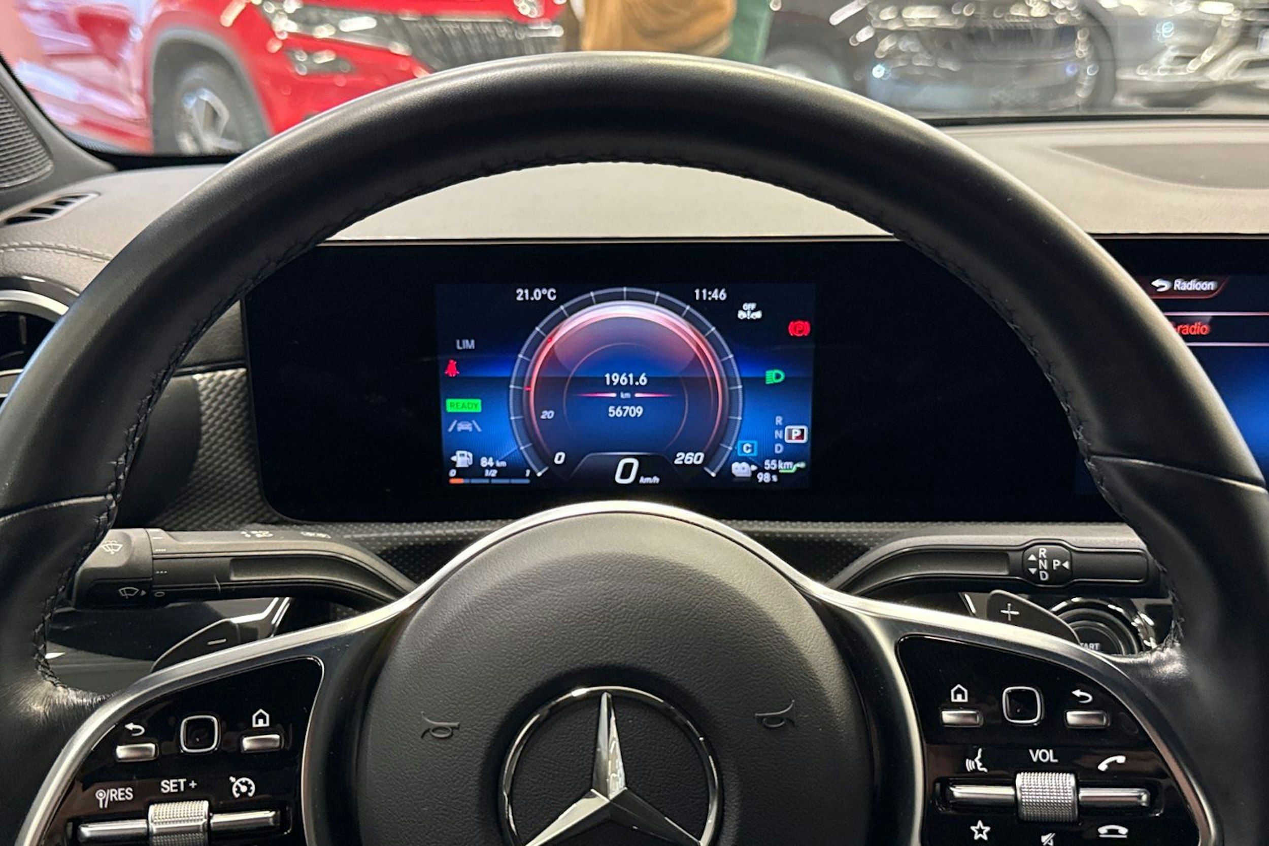 Musta Mercedes-Benz CLA 2023 kuva 16.