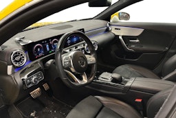 keltainen Mercedes-Benz CLA 2023 kuva 3.