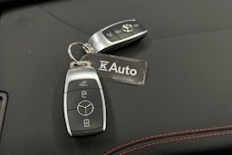 keltainen Mercedes-Benz CLA 2023 kuva 33.