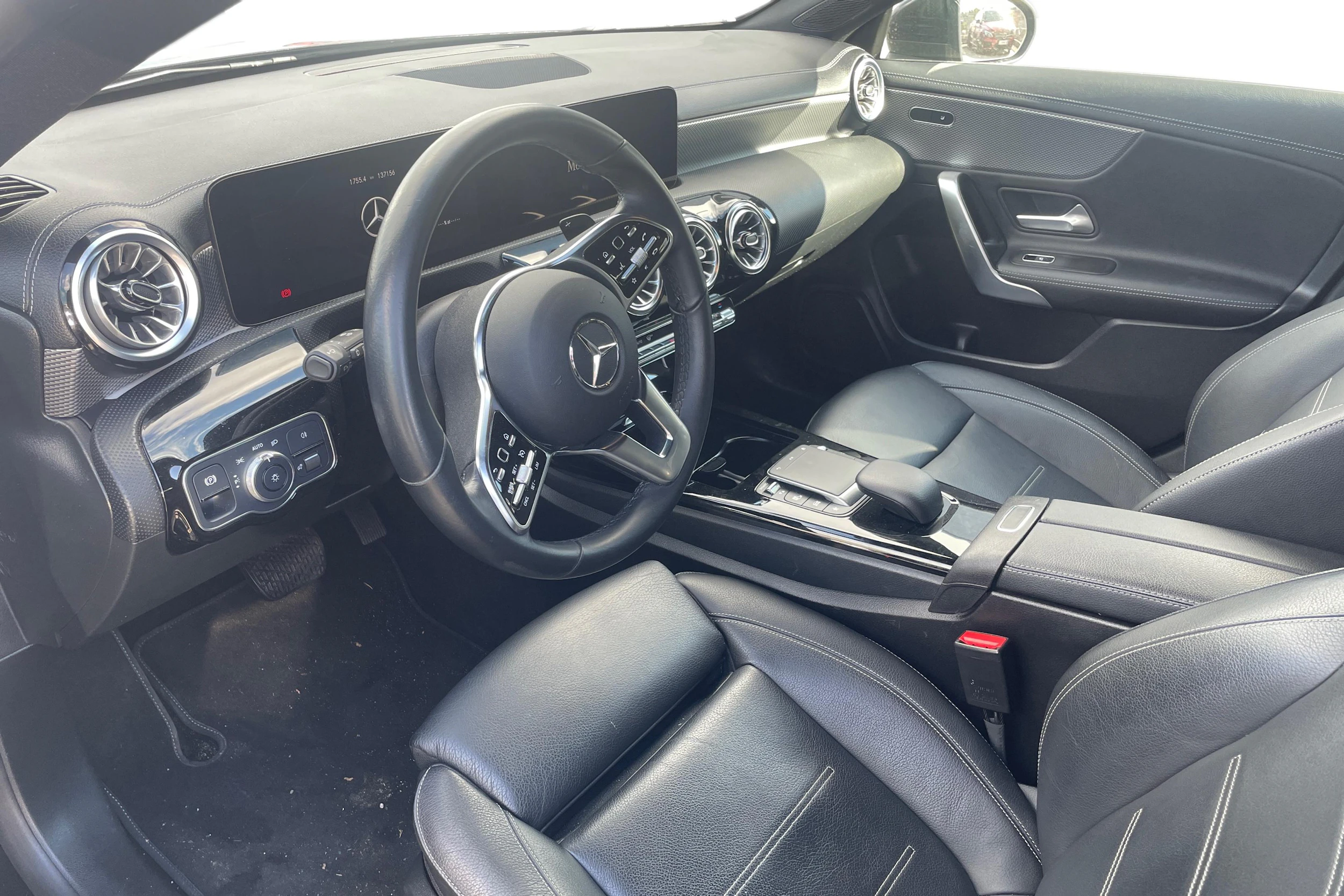 musta Mercedes-Benz CLA 2023 kuva 3.