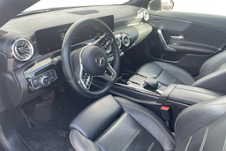 musta Mercedes-Benz CLA 2023 kuva 3.