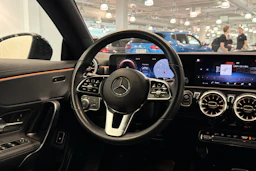 musta Mercedes-Benz CLA 2023 kuva 14.