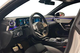 valkoinen Mercedes-Benz CLA 2023 kuva 3.