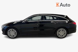 musta Mercedes-Benz CLA 2023 kuva 7.