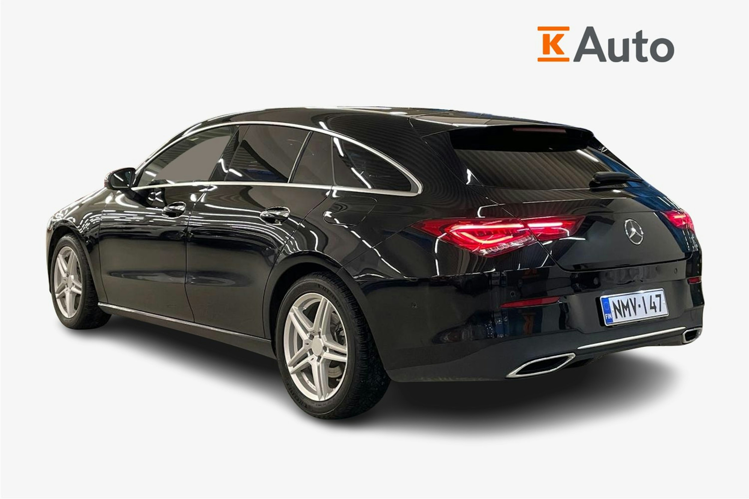 musta Mercedes-Benz CLA 2023 kuva 2.