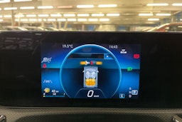 musta Mercedes-Benz CLA 2023 kuva 14.