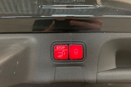 musta Mercedes-Benz CLA 2023 kuva 25.