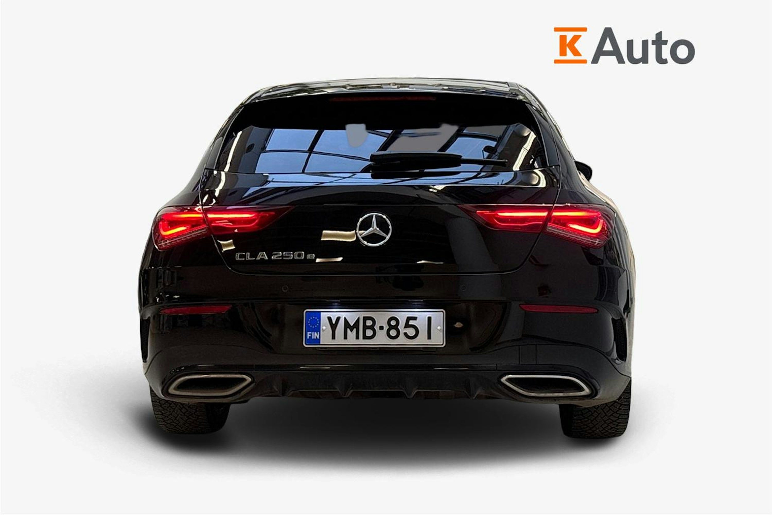 musta Mercedes-Benz CLA 2023 kuva 3.