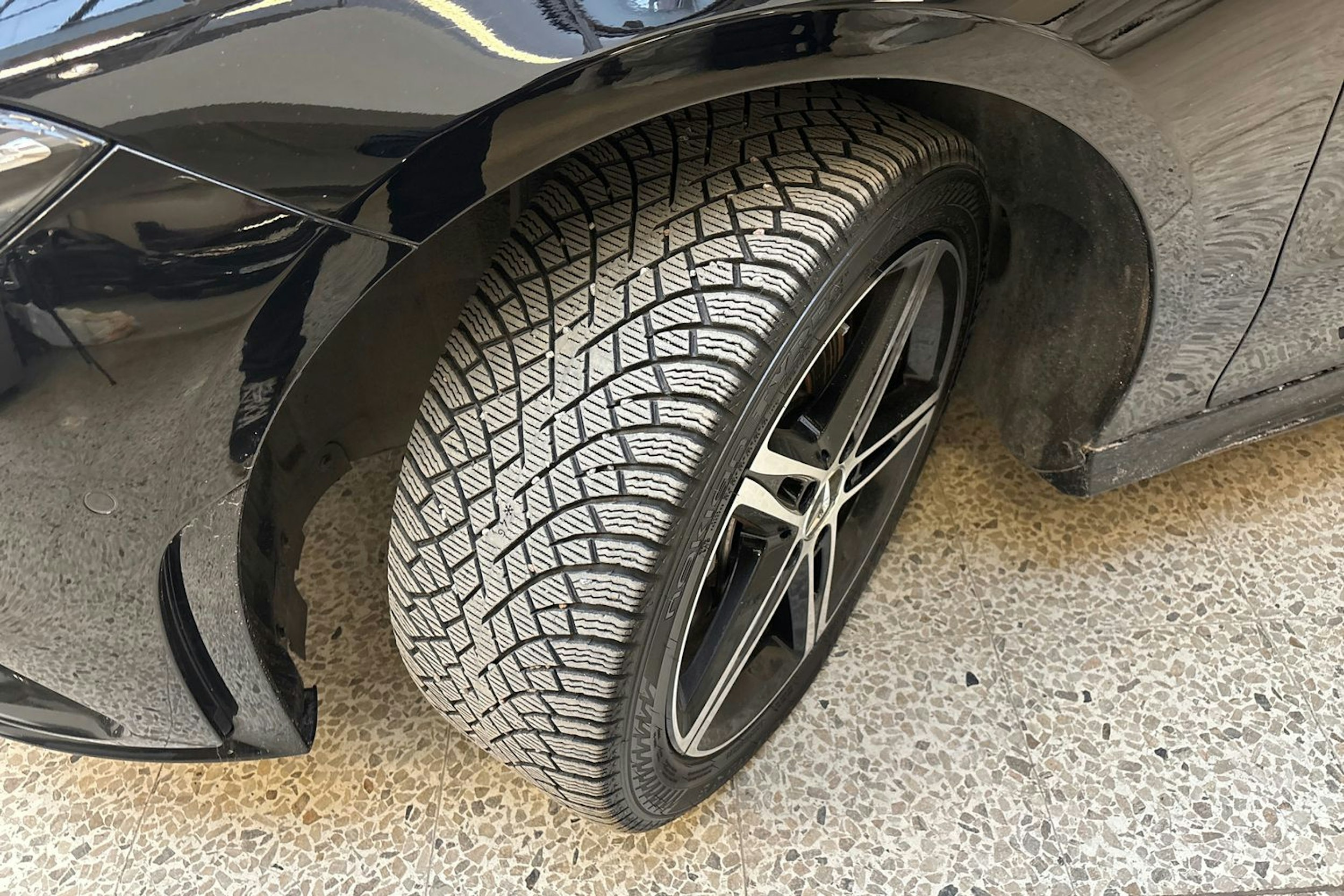 musta Mercedes-Benz CLA 2023 kuva 10.