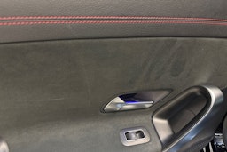 musta Mercedes-Benz CLA 2023 kuva 14.