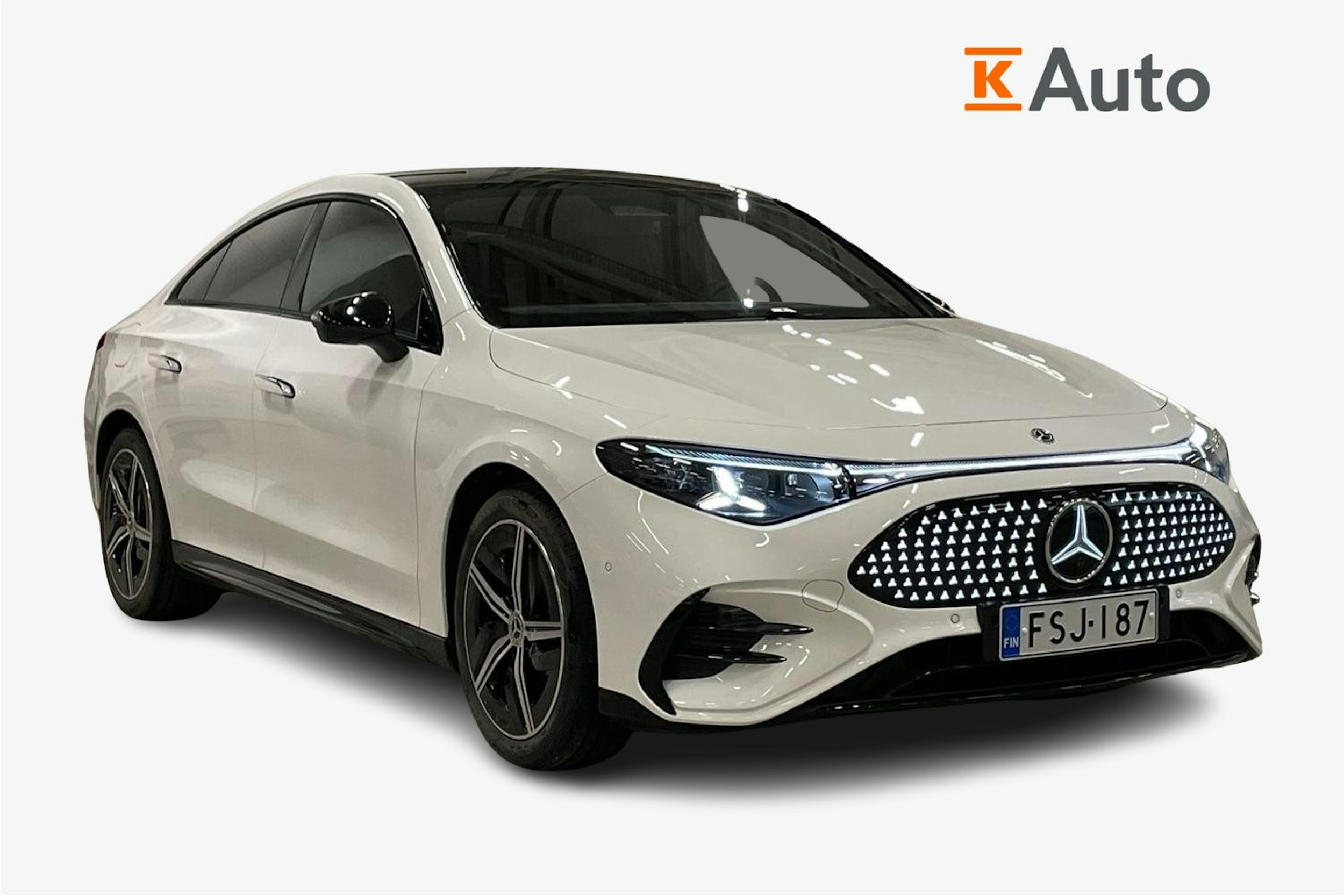 valkoinen Mercedes-Benz CLA 2025 kuva 1.