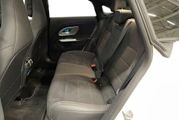 valkoinen Mercedes-Benz CLA 2025 kuva 10.