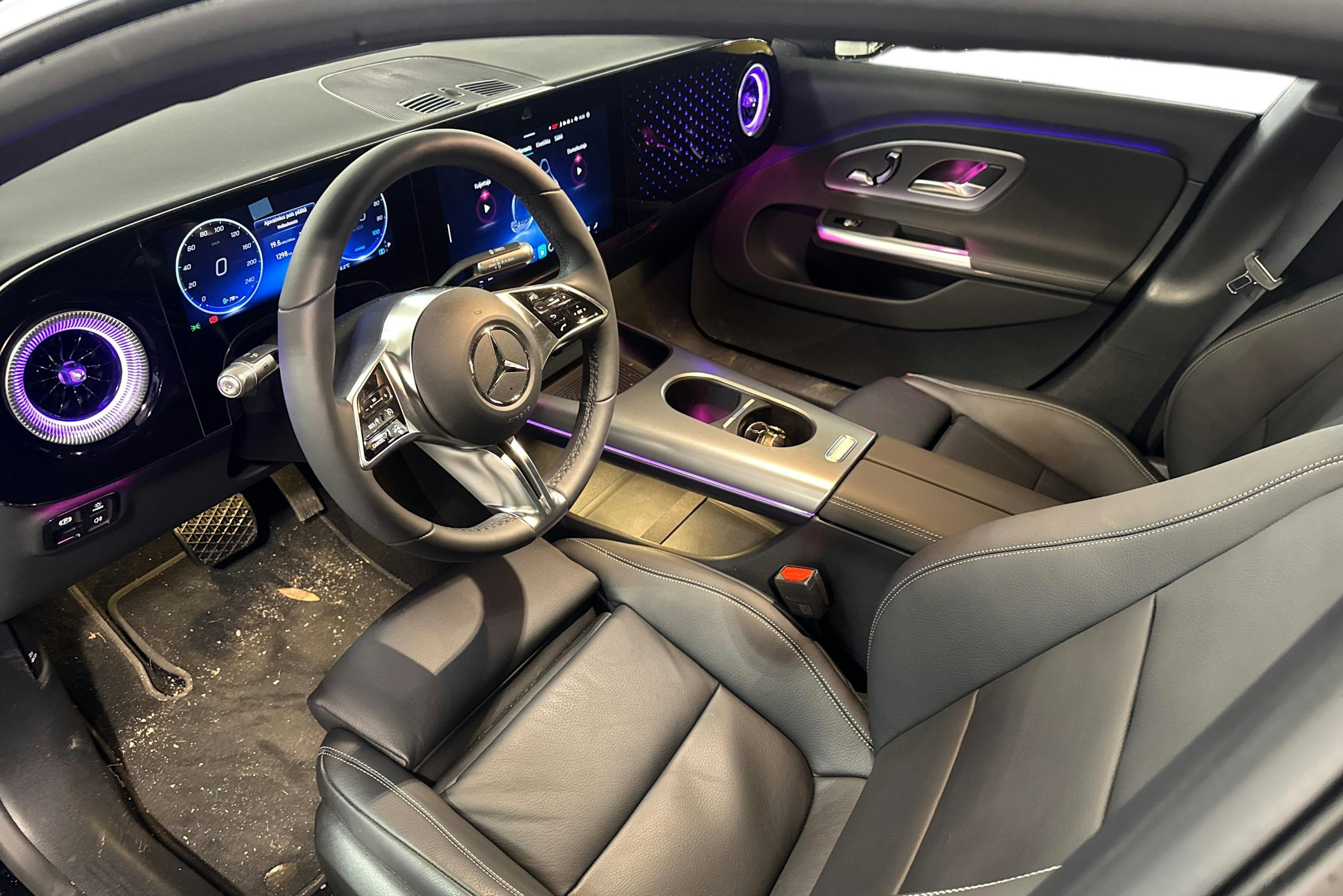 musta Mercedes-Benz CLA 2025 kuva 3.