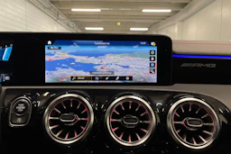 harmaa Mercedes-Benz CLA 2021 kuva 19.