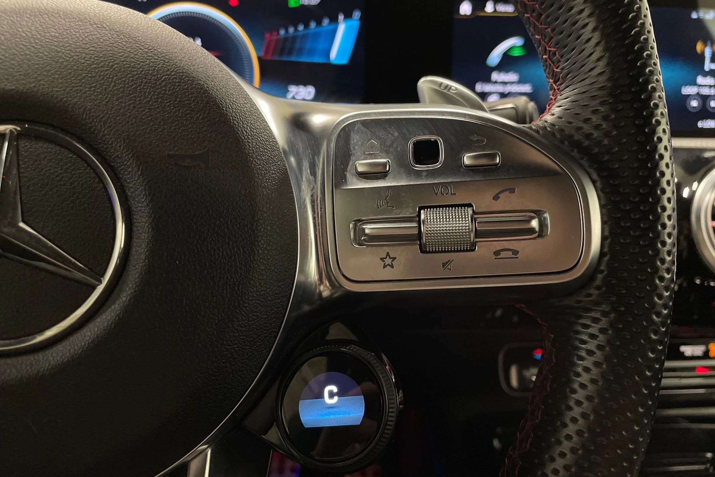 harmaa Mercedes-Benz CLA 2021 kuva 25.