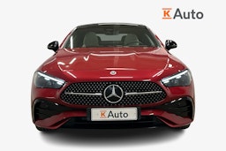 punainen Mercedes-Benz CLE 2024 kuva 4.