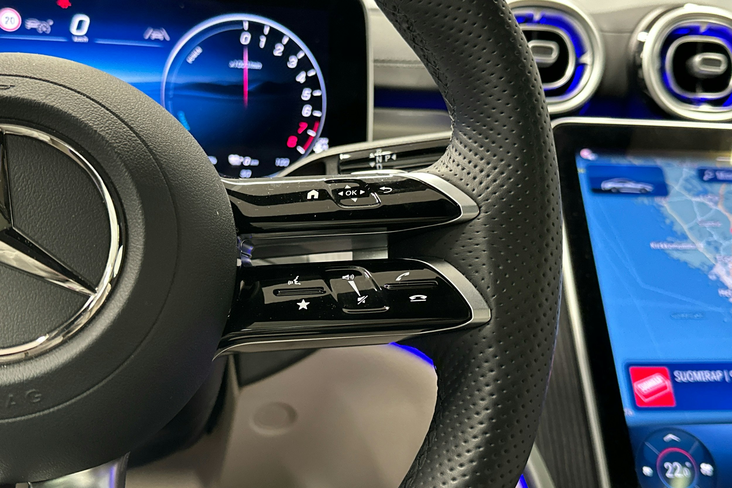 punainen Mercedes-Benz CLE 2024 kuva 8.