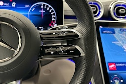 punainen Mercedes-Benz CLE 2024 kuva 8.