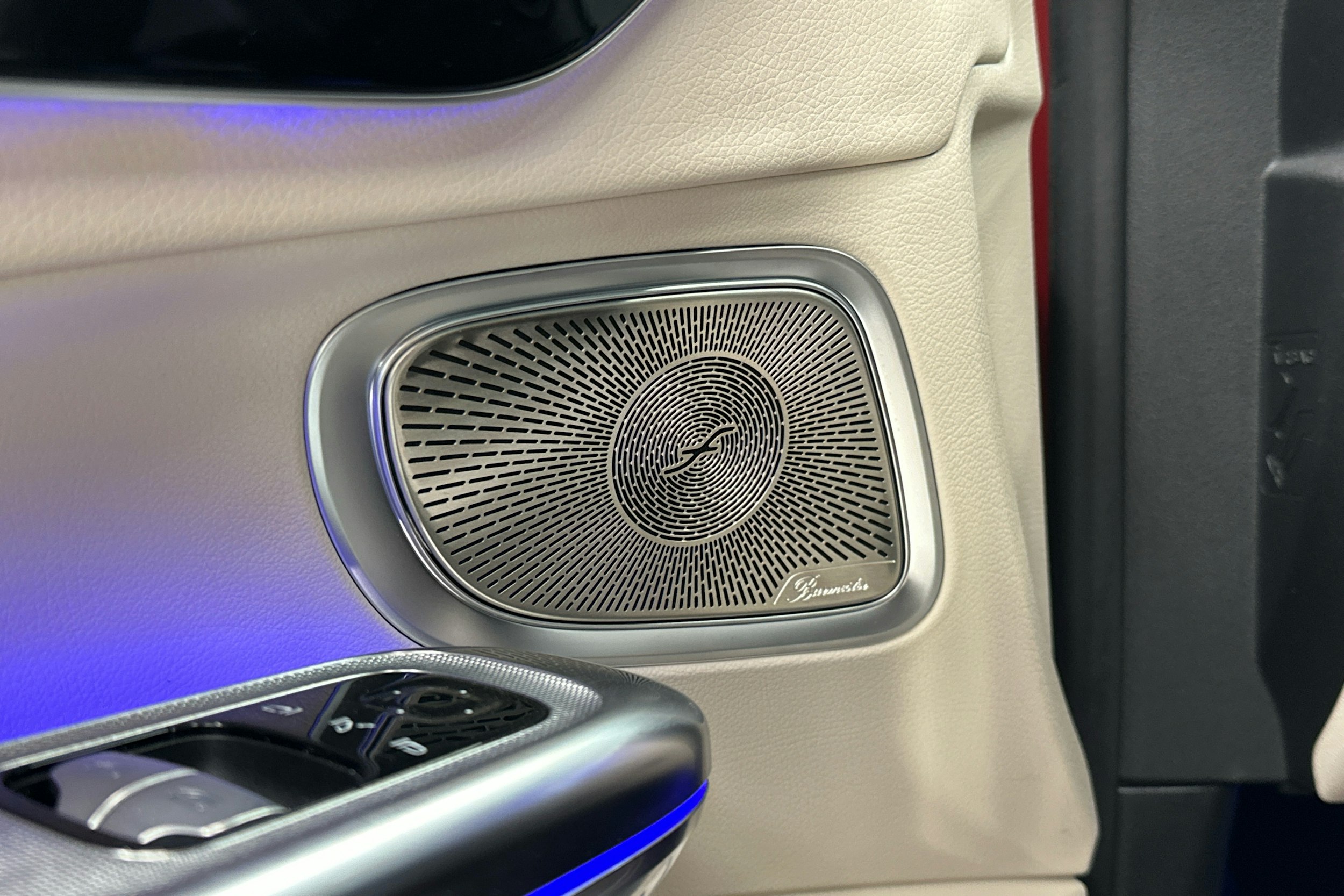 punainen Mercedes-Benz CLE 2024 kuva 20.