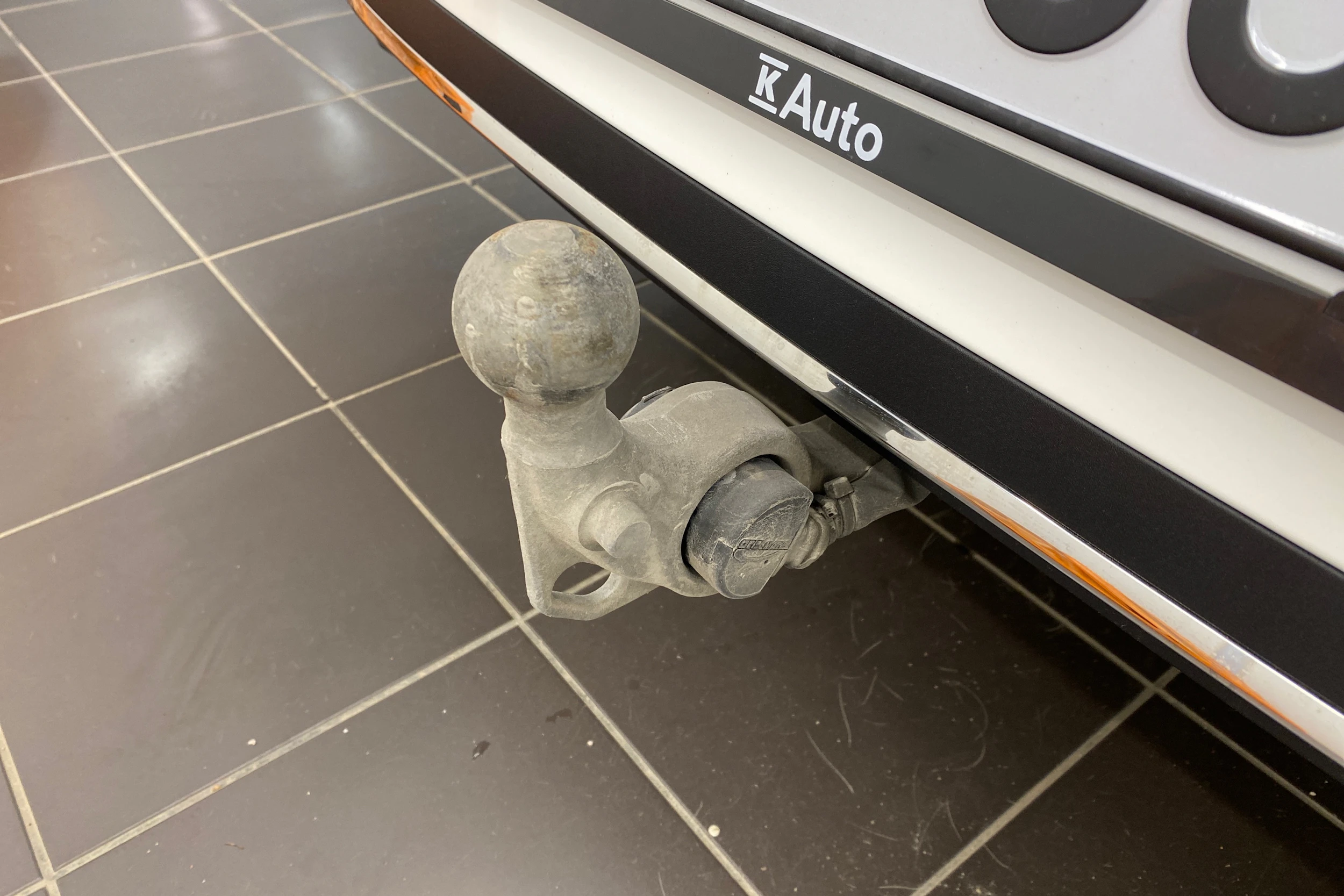 valkoinen Mercedes-Benz CLE 2024 kuva 14.