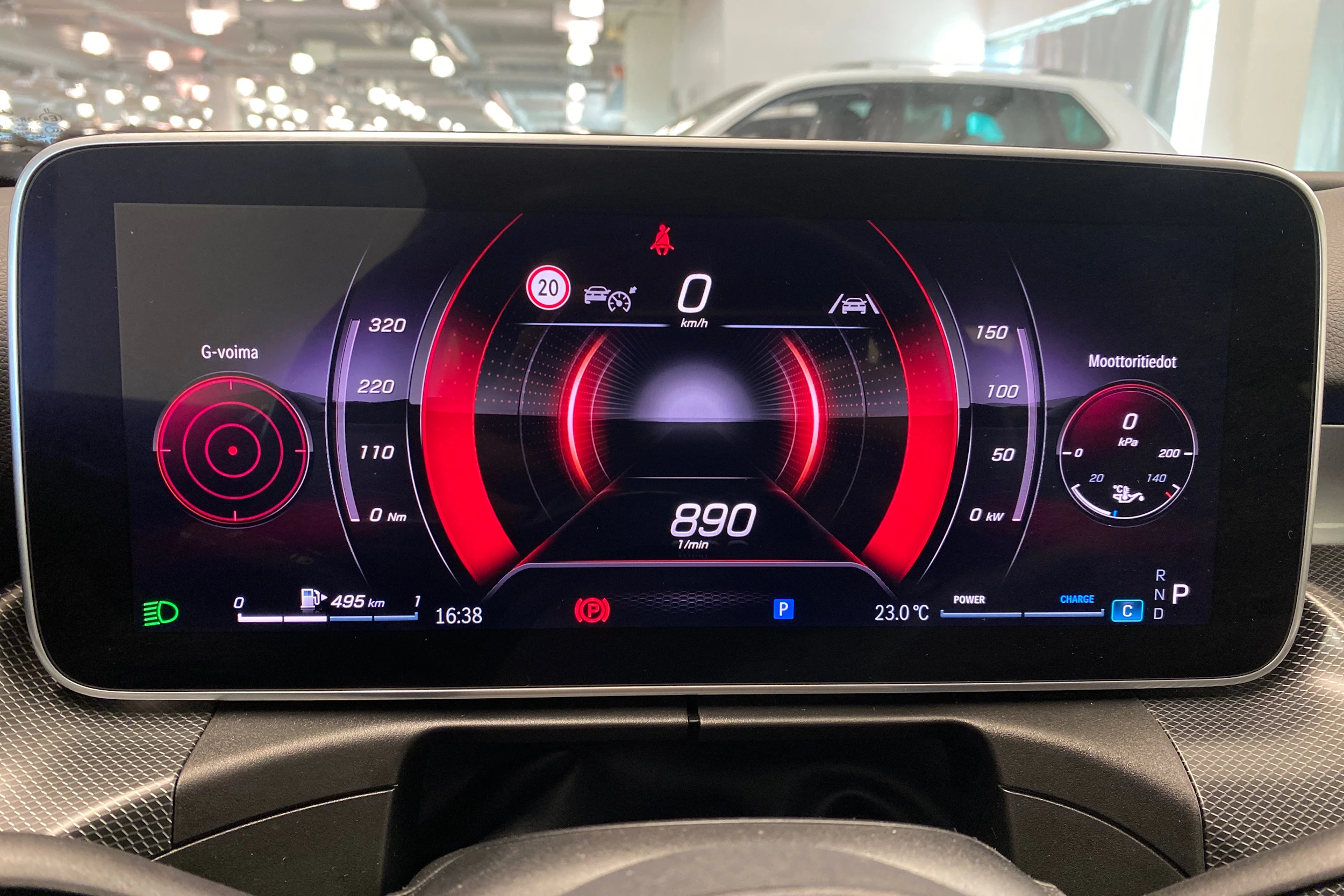 valkoinen Mercedes-Benz CLE 2024 kuva 21.