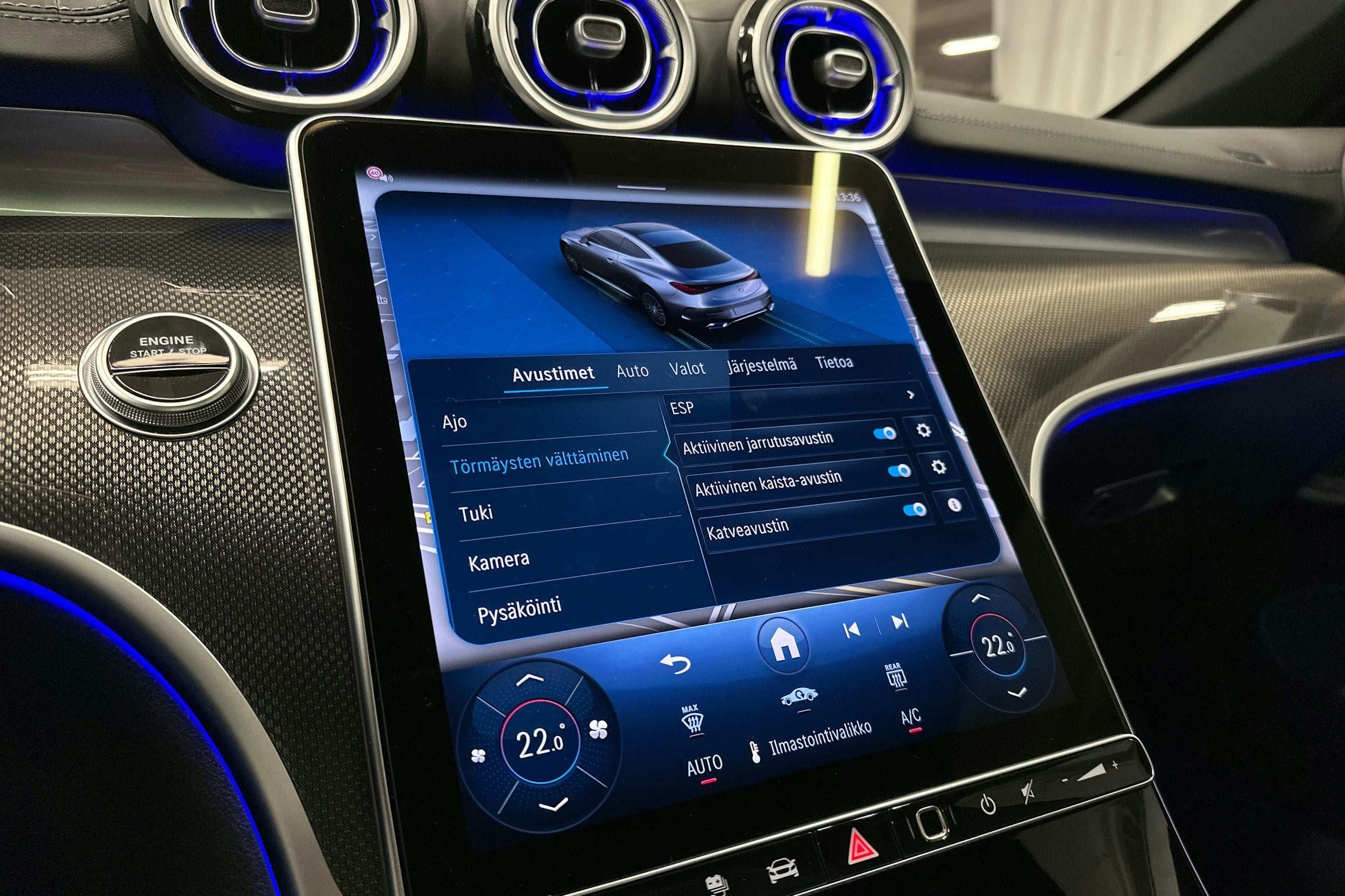 sininen Mercedes-Benz CLE 2024 kuva 22.