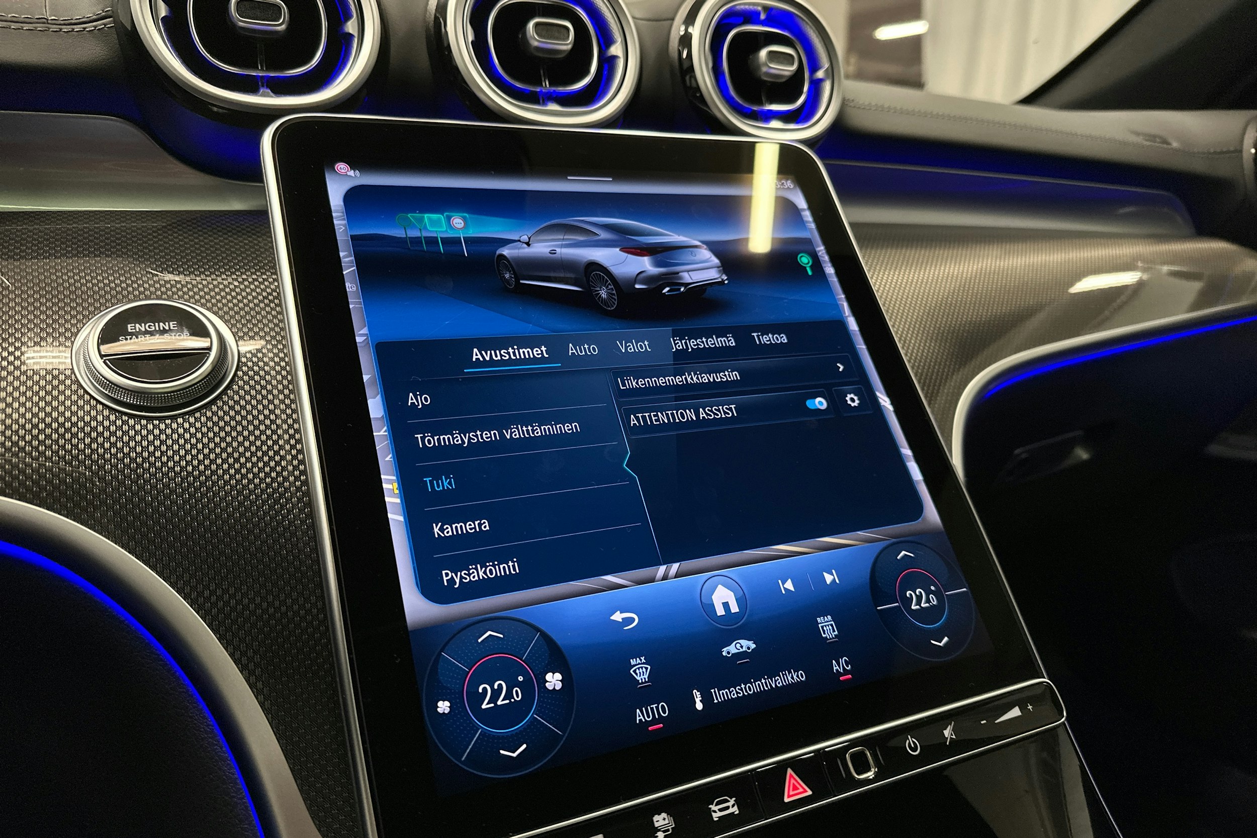 sininen Mercedes-Benz CLE 2024 kuva 23.