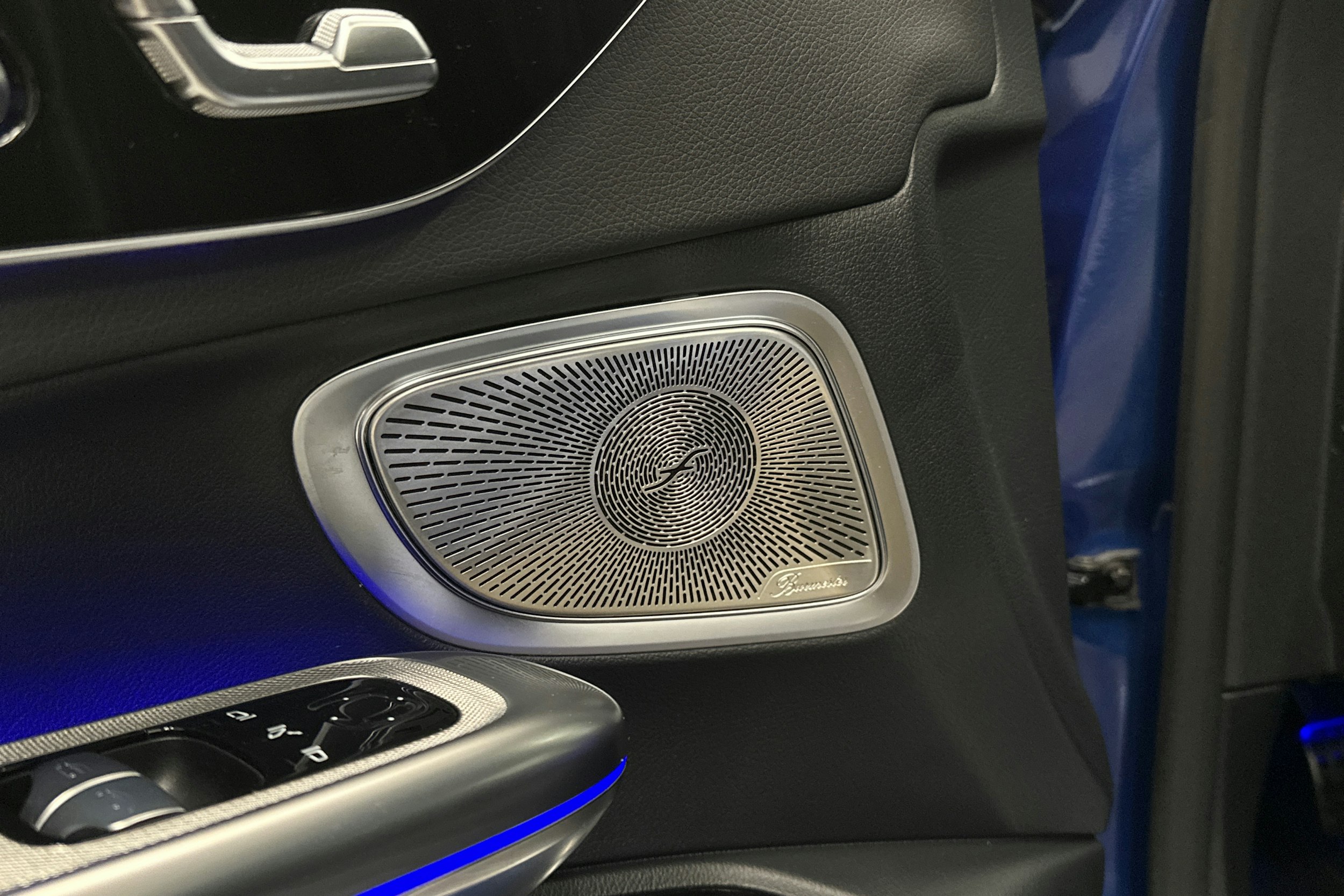 sininen Mercedes-Benz CLE 2024 kuva 27.