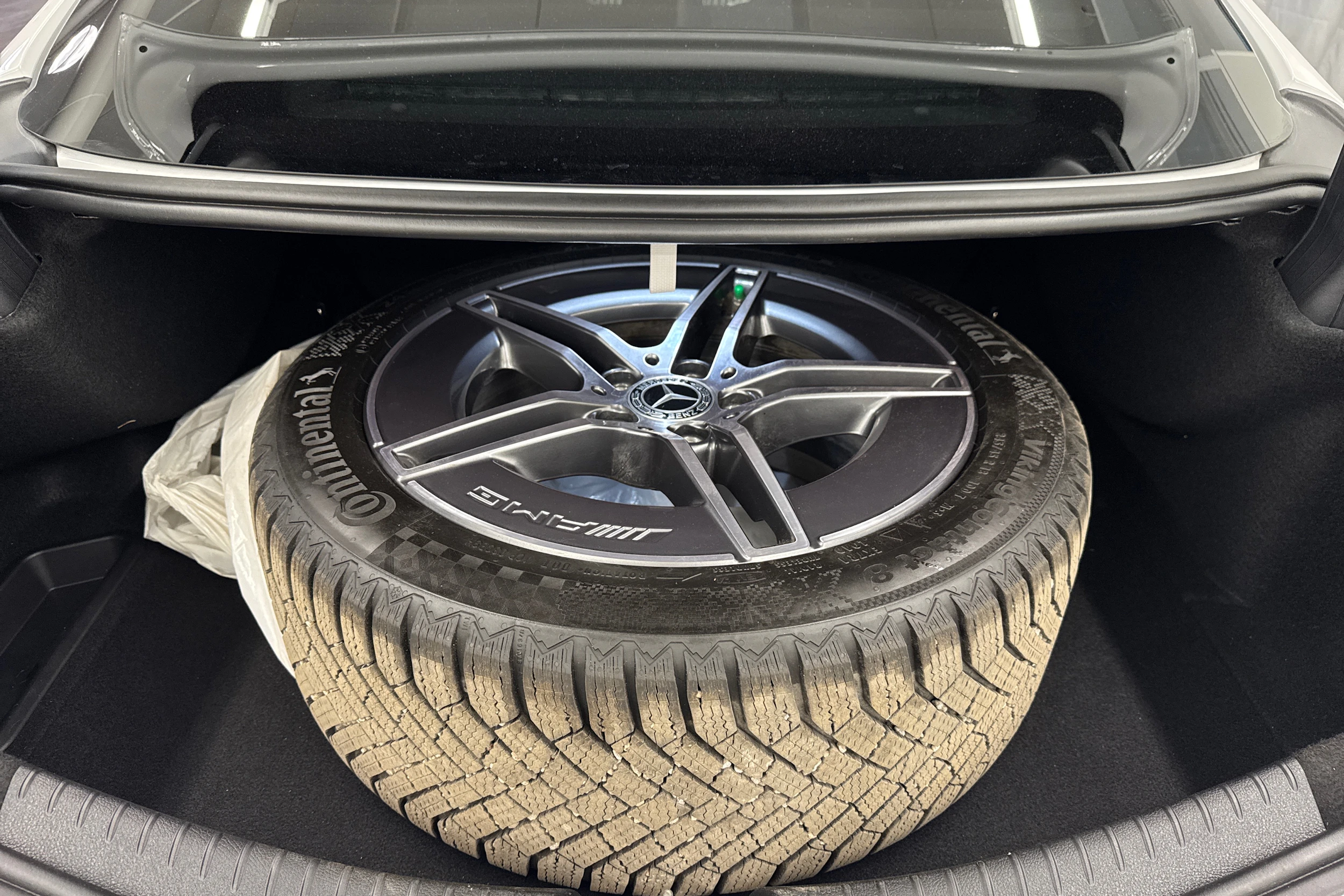 valkoinen Mercedes-Benz CLE 2025 kuva 10.