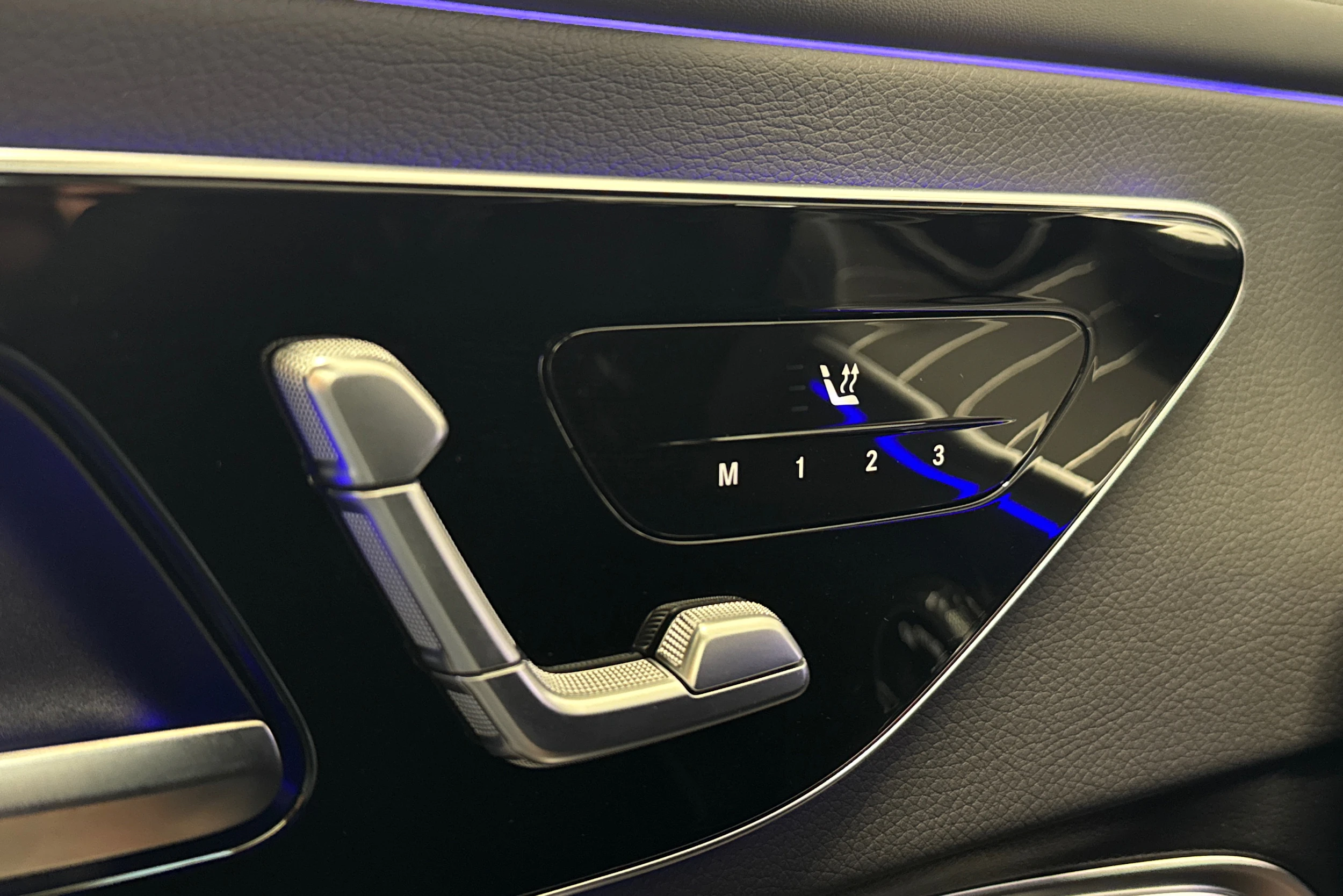 valkoinen Mercedes-Benz CLE 2025 kuva 17.