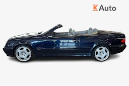 sininen Mercedes-Benz CLK 2002 kuva 5.