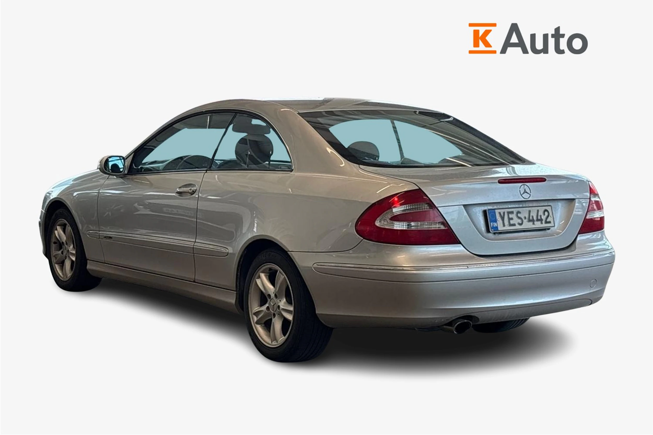 harmaa Mercedes-Benz CLK 2003 kuva 3.