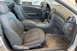 harmaa Mercedes-Benz CLK 2003 kuva 28.