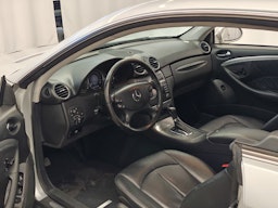 harmaa Mercedes-Benz CLK 2004 kuva 9.