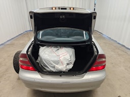 harmaa Mercedes-Benz CLK 2004 kuva 23.