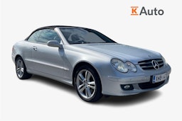 harmaa Mercedes-Benz CLK 2005 kuva 1.