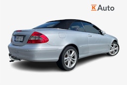 harmaa Mercedes-Benz CLK 2005 kuva 2.