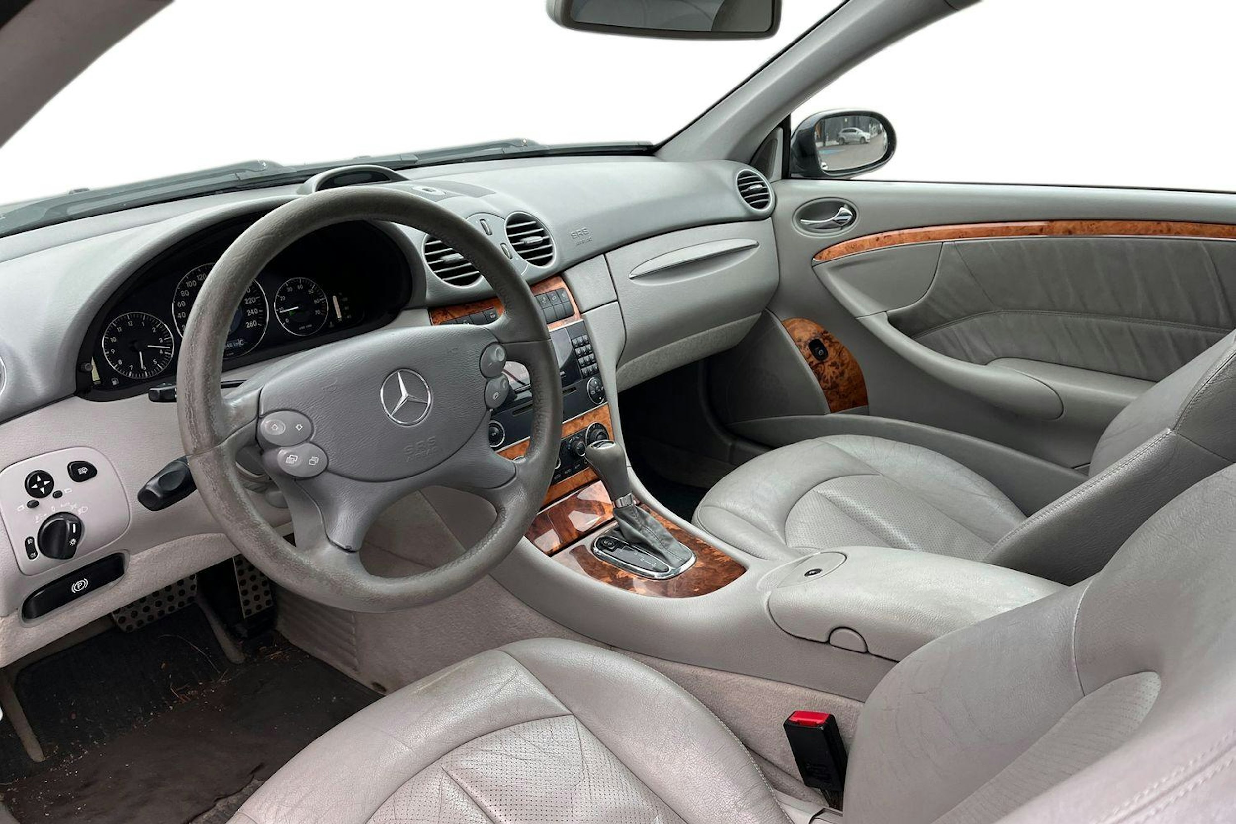 musta Mercedes-Benz CLK 2006 kuva 3.