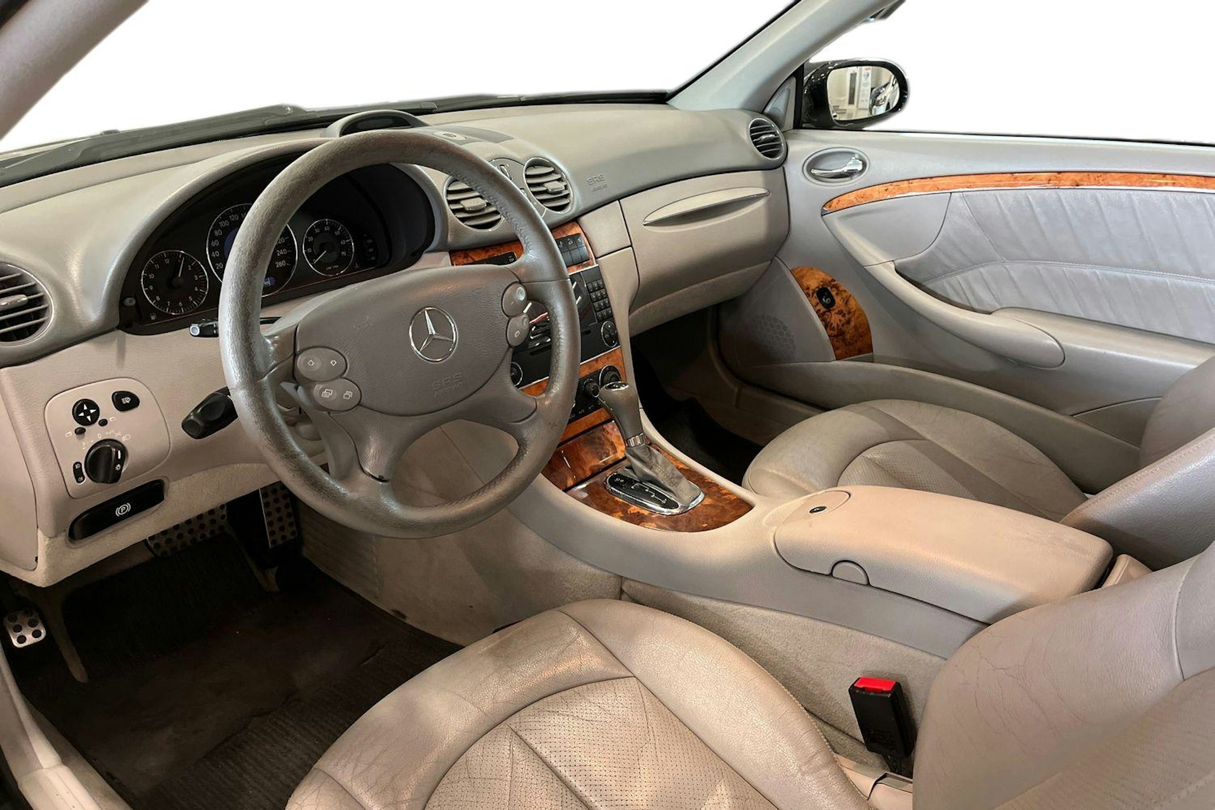 musta Mercedes-Benz CLK 2006 kuva 7.