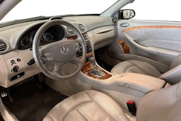 musta Mercedes-Benz CLK 2006 kuva 7.