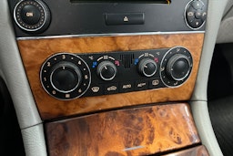 musta Mercedes-Benz CLK 2006 kuva 20.