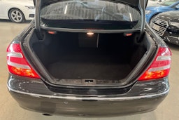 musta Mercedes-Benz CLK 2006 kuva 26.